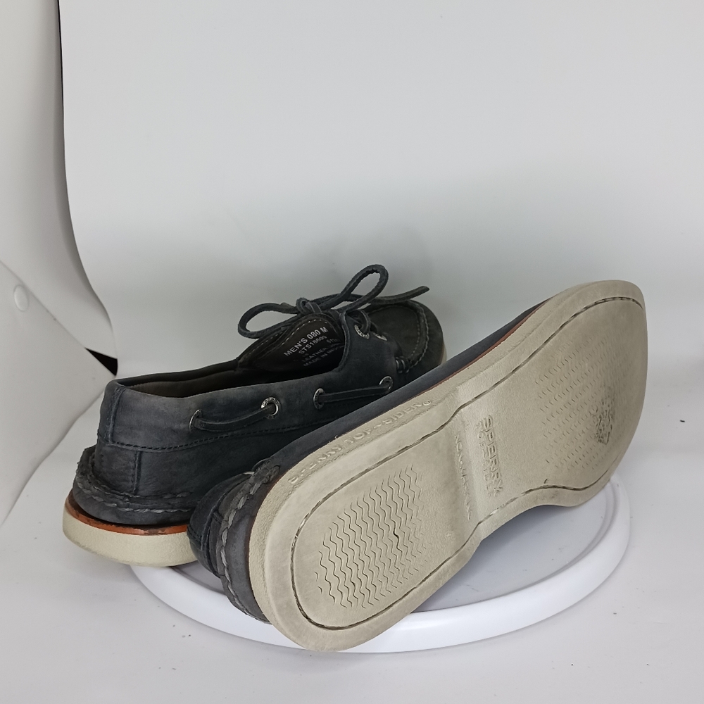 Sperry - Picture 4 of 4